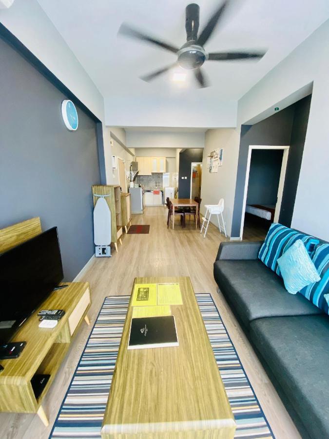 Seaview Apartment Kuah Exterior photo